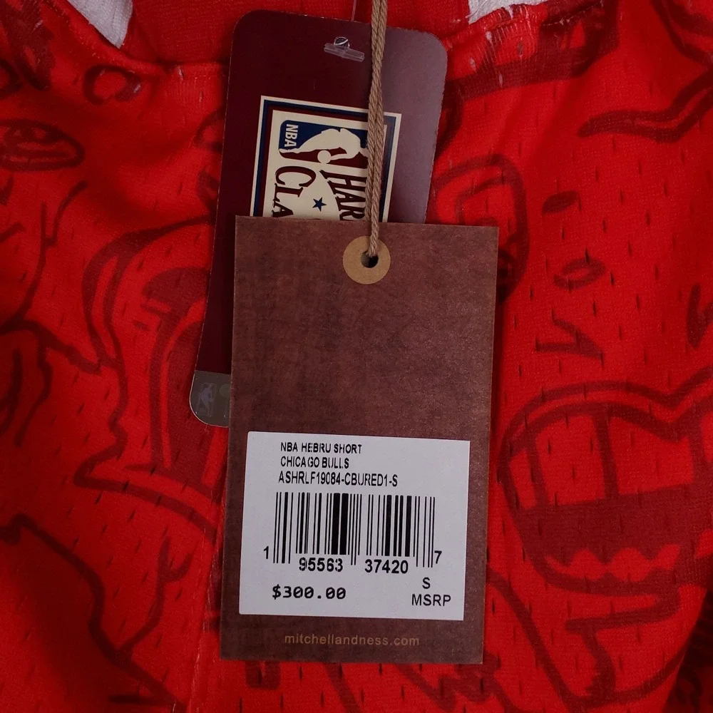 Mitchell & Ness hebru brand